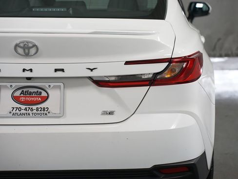 Certified 2025 Toyota Camry SE image 10