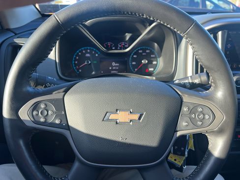 Used 2022 Chevrolet Colorado Z71 image 19