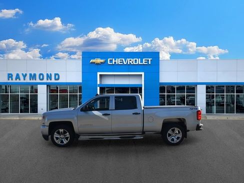 Certified 2018 Chevrolet Silverado 1500 Custom w/ Custom Value Package AWD/4WD image 6