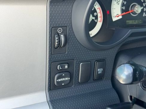 Used 2010 Toyota FJ Cruiser 4WD w/ Convenience Pkg image 13