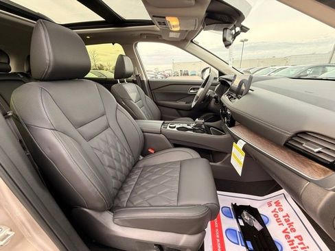 New 2026 Nissan Rogue Platinum w/ Platinum Premium Package image 19