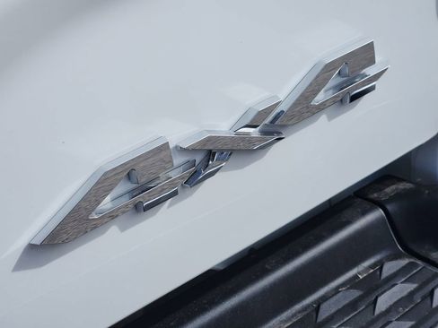 New 2026 RAM 3500 Tradesman w/ Chrome Appearance Group A AWD/4WD image 8