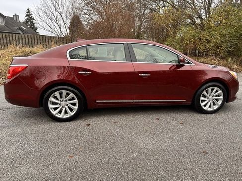 Used 2016 Buick LaCrosse Leather image 4
