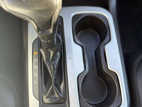 Used 2018 Chevrolet Colorado ZR2 AWD/4WD image 24