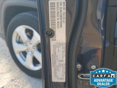 Used 2021 Jeep Compass Latitude w/ Sun and Sound Group image 50