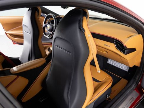 Certified 2022 Ferrari Roma image 39