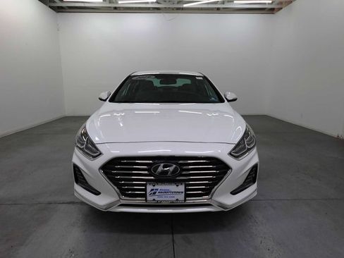 Used 2019 Hyundai Sonata Plug-In Hybrid FWD image 2