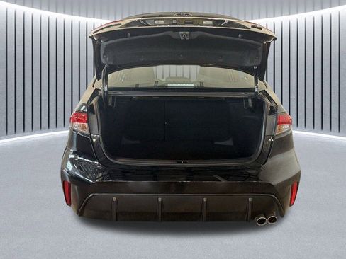 Used 2025 Toyota Corolla SE image 9