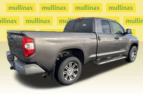 Used 2014 Toyota Tundra SR5 image 3