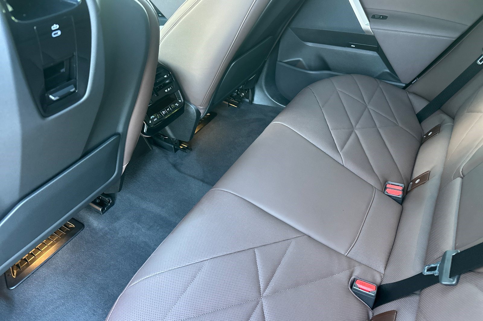 Certified 2024 BMW iX M60 AWD/4WD image 15