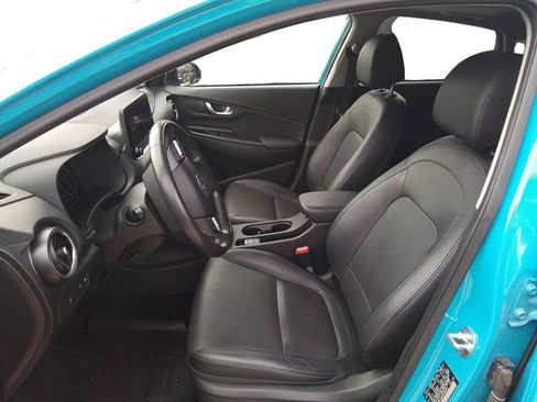 Certified 2023 Hyundai Kona Limited image 9