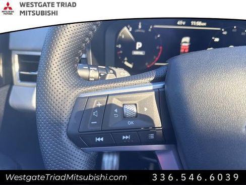 New 2026 Mitsubishi Outlander SEL image 24