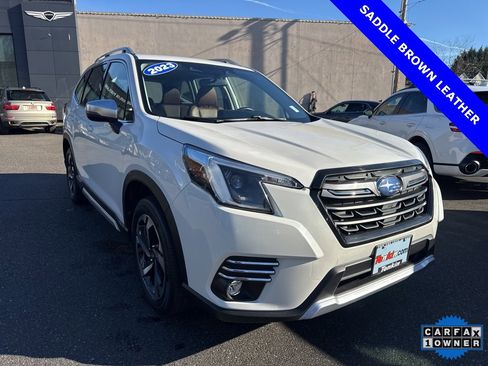 Used 2023 Subaru Forester Touring image 1