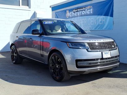 Used 2025 Land Rover Range Rover Long Wheelbase SE