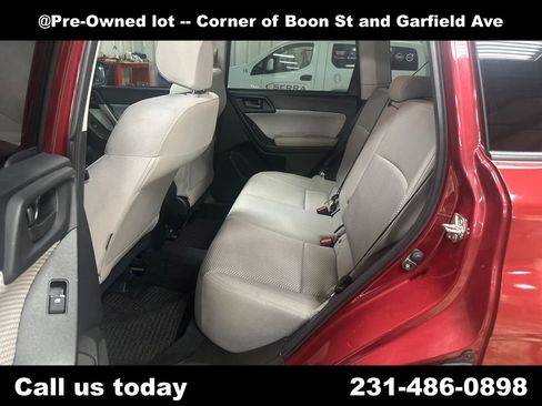 Used 2018 Subaru Forester 2.5i Premium w/ All-Weather Package AWD/4WD image 27