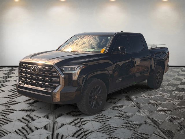 Used 2024 Toyota Tundra Platinum AWD/4WD image 2