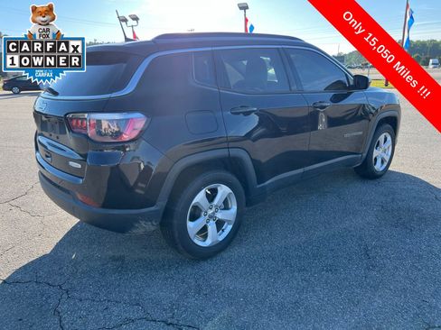 Used 2018 Jeep Compass Latitude w/ Popular Equipment Group FWD image 5