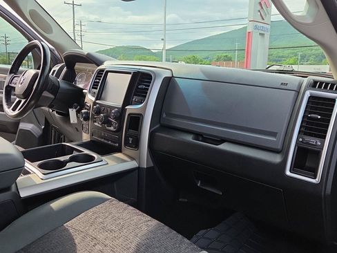 Used 2015 RAM 1500 Big Horn AWD/4WD image 16