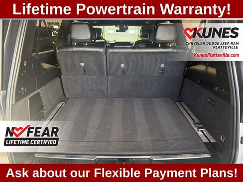 Used 2023 Jeep Grand Wagoneer L Series III w/ HD Trailer Tow Package image 15