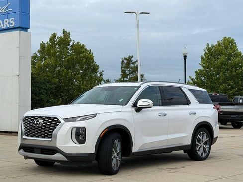 Used 2020 Hyundai Palisade SEL w/ Premium Package FWD image 6
