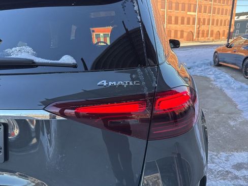 New 2026 Mercedes-Benz GLE 350 4MATIC image 9