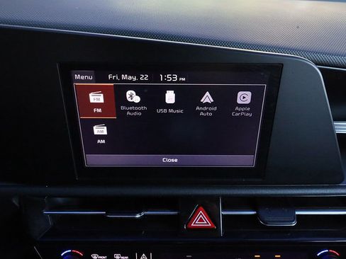 Used 2024 Kia Niro LX FWD image 25