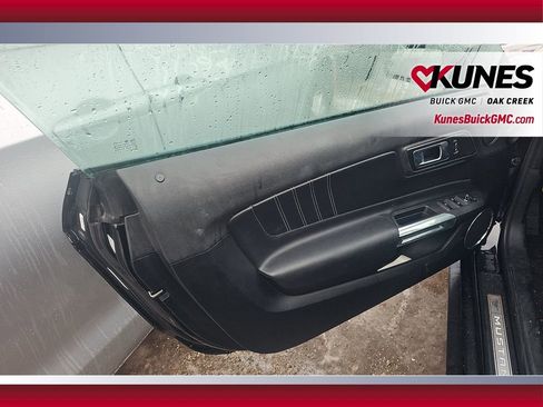 Used 2023 Ford Mustang Premium image 16