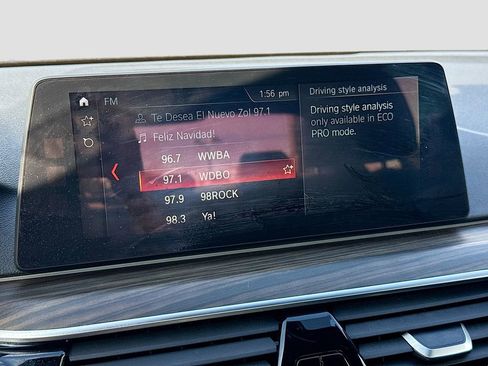 Used 2018 BMW 530e xDrive image 33