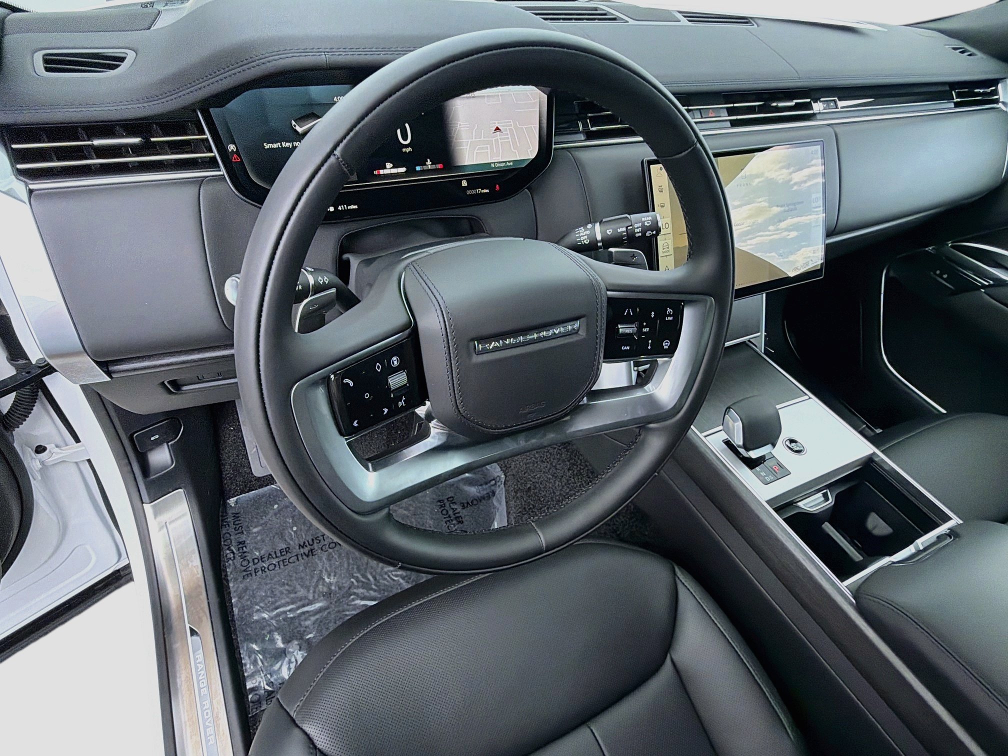 New 2026 Land Rover Range Rover Long Wheelbase SE AWD/4WD image 28