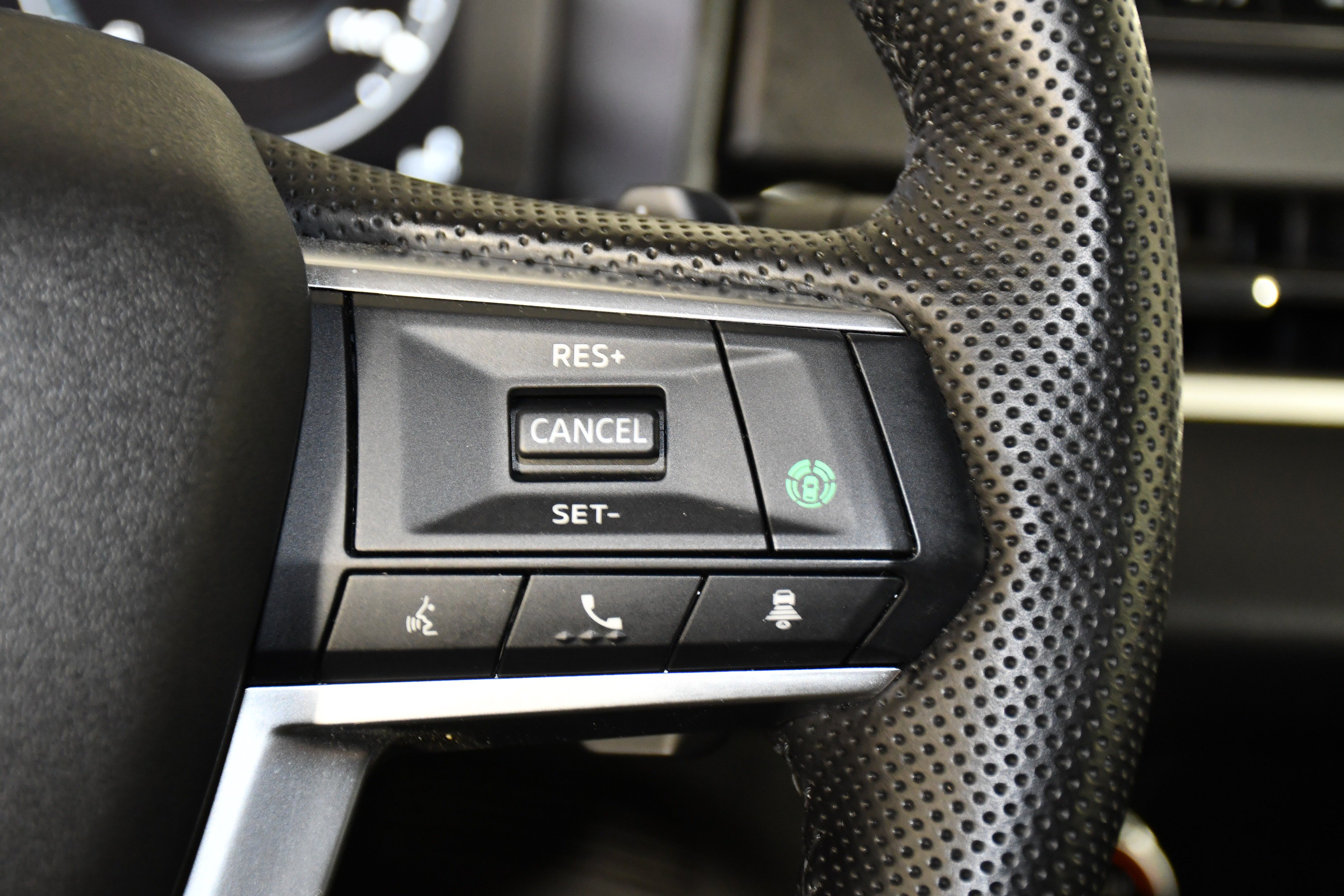 Used 2025 Mitsubishi Outlander SE AWD/4WD image 21