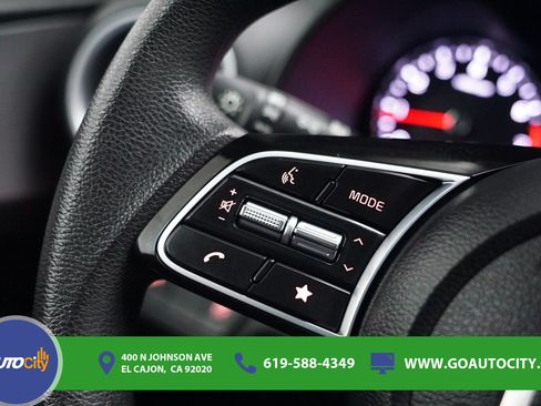 Used 2023 Kia Forte LXS w/ LXS Technology Package FWD image 19