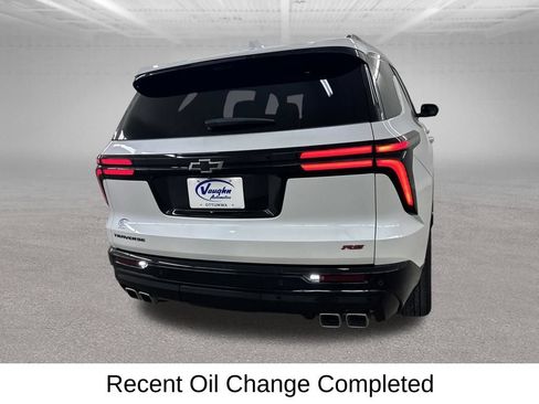Used 2025 Chevrolet Traverse RS w/ LPO, Floor Liner Package FWD image 12