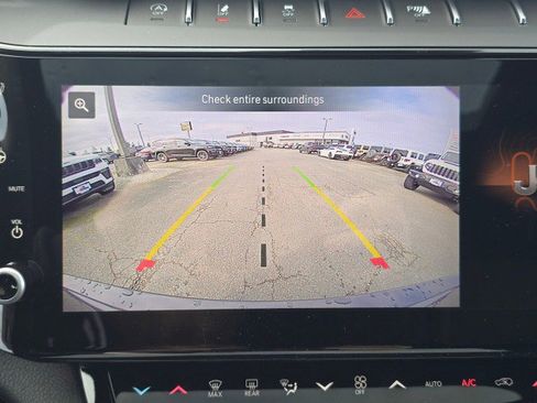 New 2026 Jeep Grand Cherokee Altitude AWD/4WD image 37