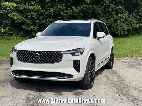 Used 2026 Volvo XC90 B6 Ultra w/ Protection Package AWD/4WD image 3