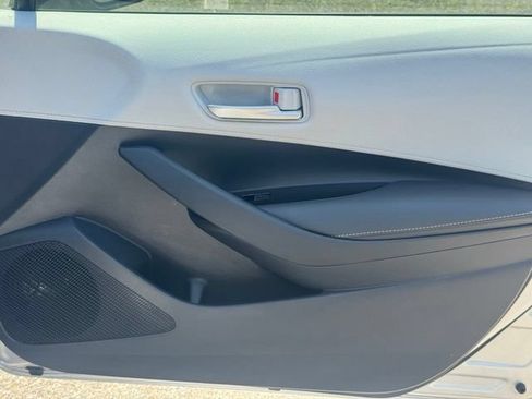 Used 2019 Toyota Corolla SE FWD image 25