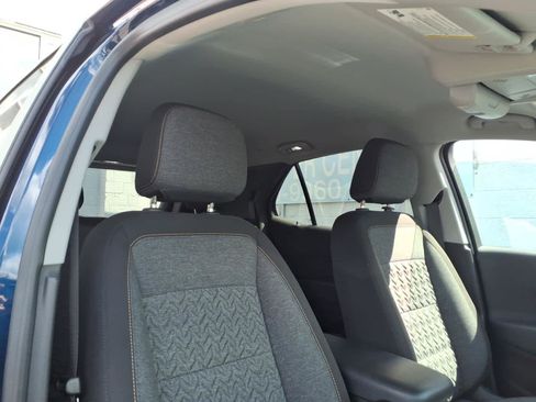 Used 2023 Chevrolet Equinox LT AWD/4WD image 23