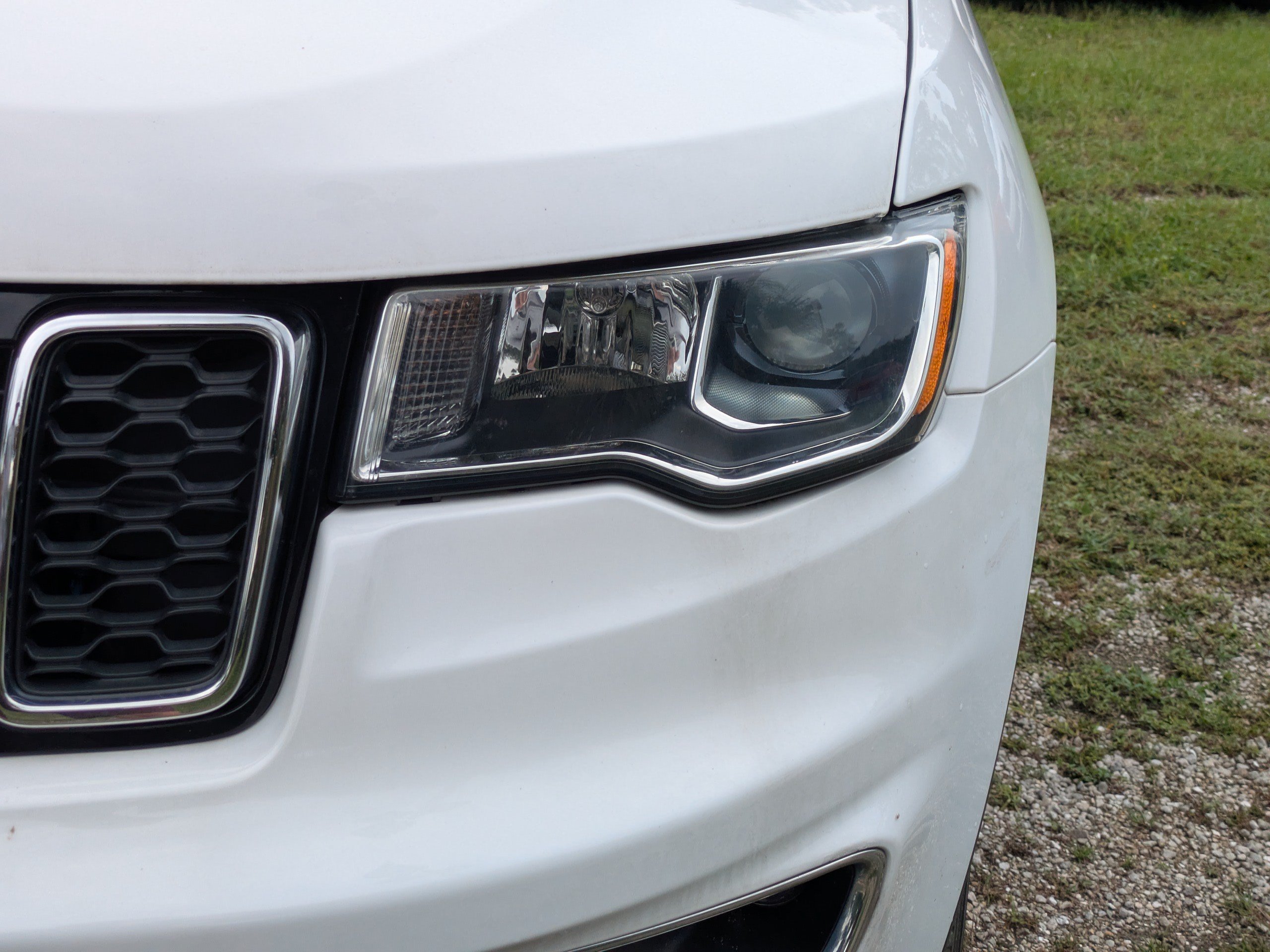 Used 2021 Jeep Grand Cherokee Laredo w/ Security & Convenience Group AWD/4WD image 10