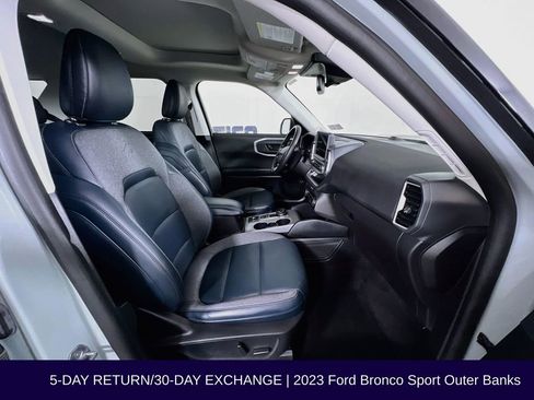 Used 2023 Ford Bronco Sport Outer Banks w/ Tech Package AWD/4WD image 34
