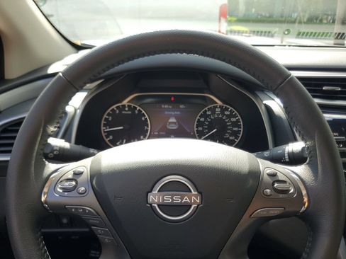 Used 2024 Nissan Murano SV FWD image 20