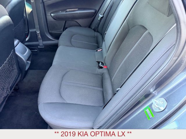 Used 2019 Kia Optima LX FWD image 11