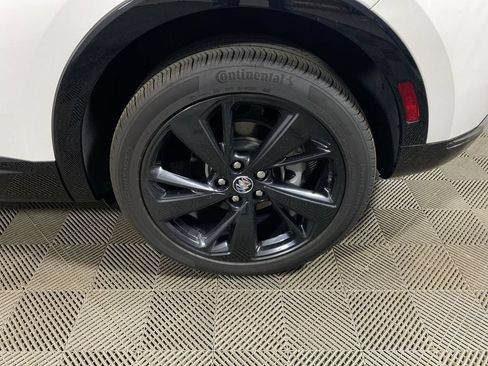 Certified 2023 Buick Envision Essence w/ Technology Package I AWD/4WD image 10