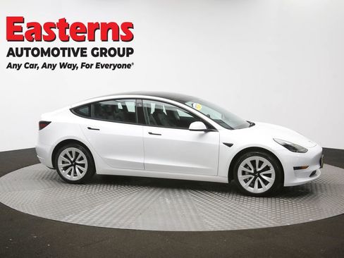 Used 2023 Tesla Model 3 Standard Range RWD image 39