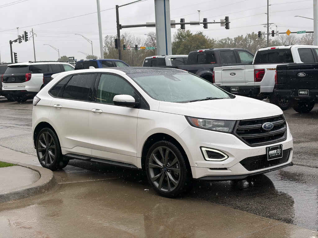 Used 2018 Ford Edge Sport w/ Equipment Group 401A AWD/4WD image 7