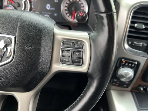 Used 2017 RAM 1500 Laramie AWD/4WD image 28