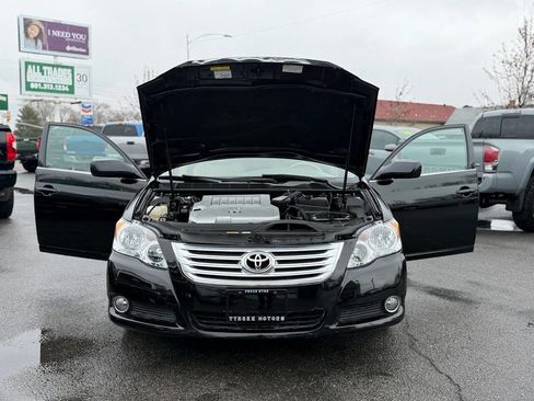 Used 2008 Toyota Avalon XLS image 12