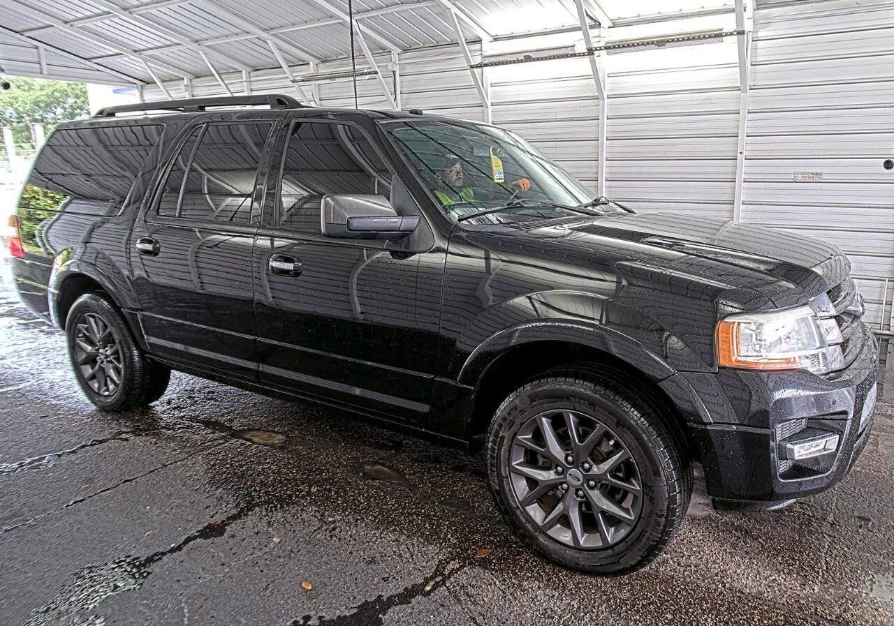 Used 2017 Ford Expedition EL Limited w/ Equipment Group 301A RWD image 1
