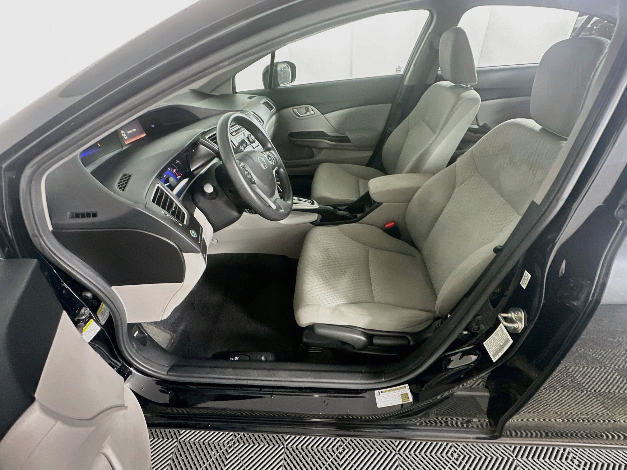 Used 2015 Honda Civic LX image 13