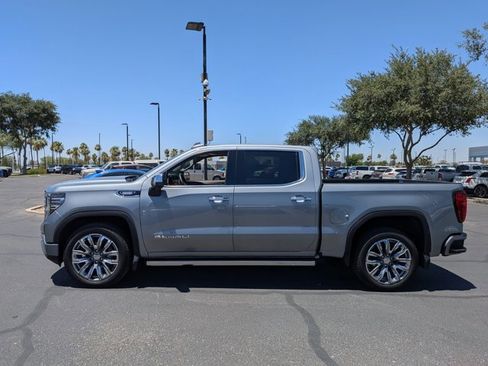 Used 2023 GMC Sierra 1500 Denali w/ Denali Reserve Package AWD/4WD image 8