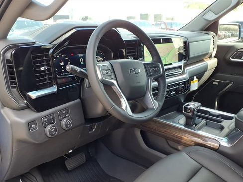 New 2026 Chevrolet Silverado 1500 LT Trail Boss w/ Convenience Package II image 13