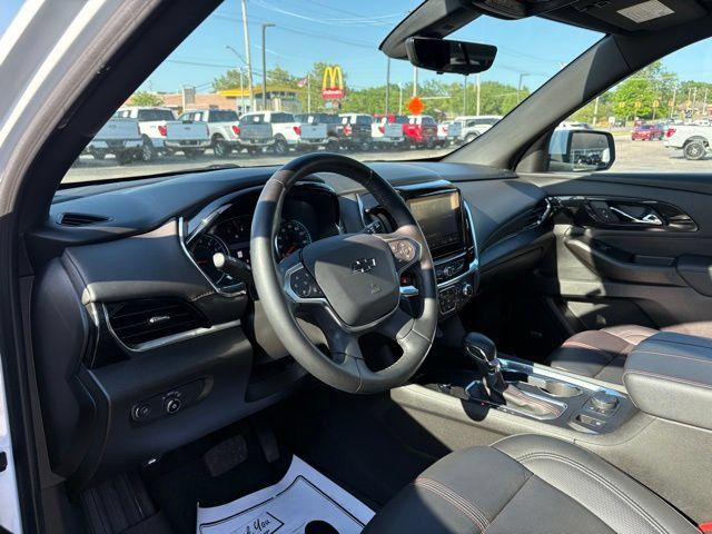 Used 2023 Chevrolet Traverse RS AWD/4WD image 24